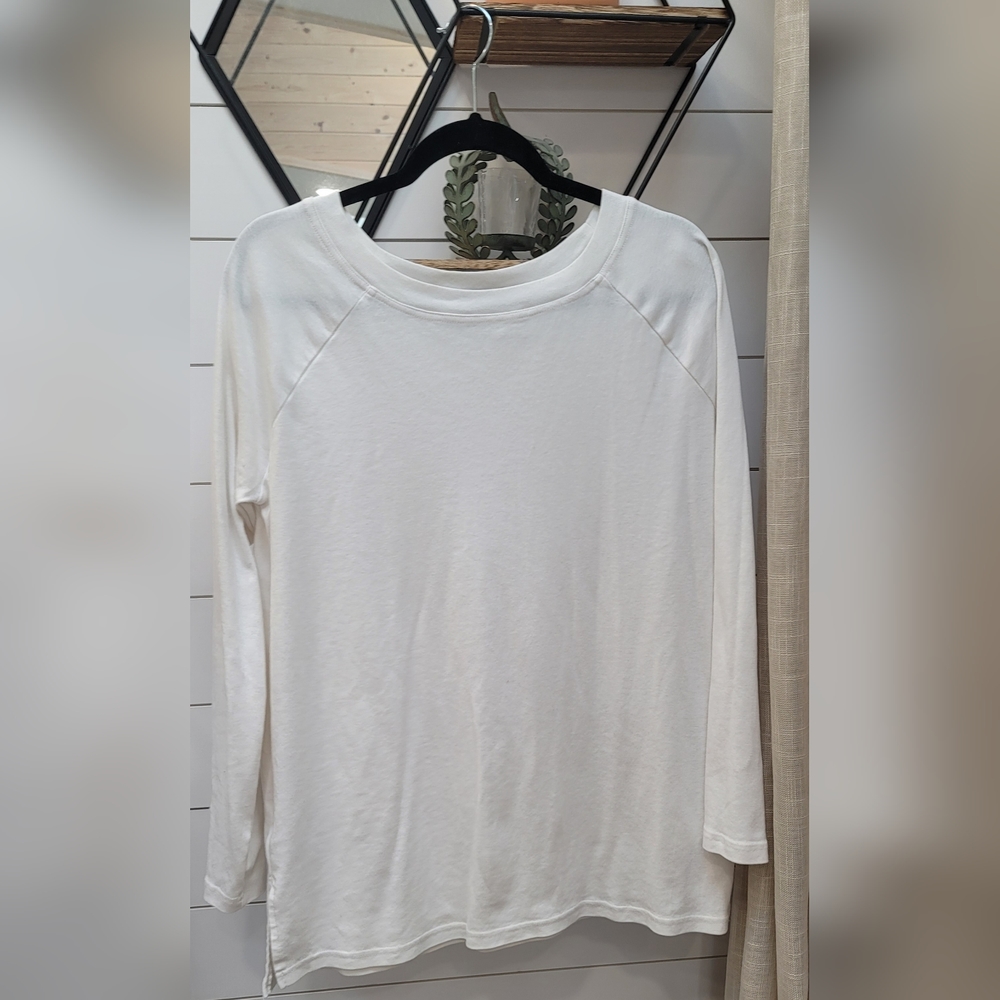 Eddie Bauer Oversized wide kneck long sleeve tee Shirt size Large